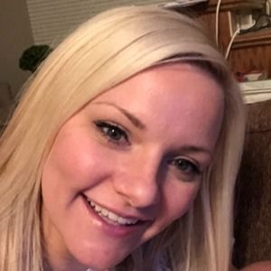 Meet your Posher, Kaela